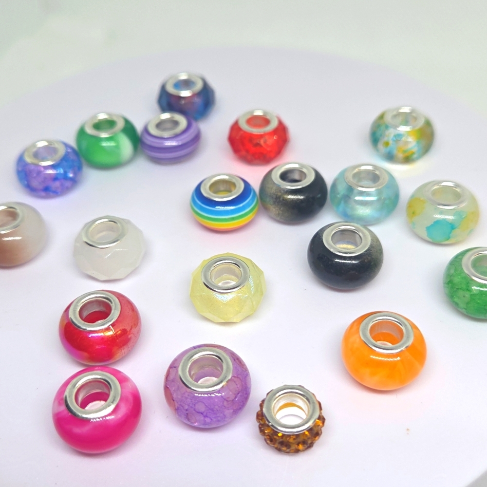 Elegant Random Mixed Color Large Hole Bead Set -20